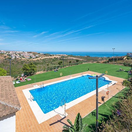 Atico Familiar Vistas Al Mar Διαμέρισμα Manilva Εξωτερικό φωτογραφία
