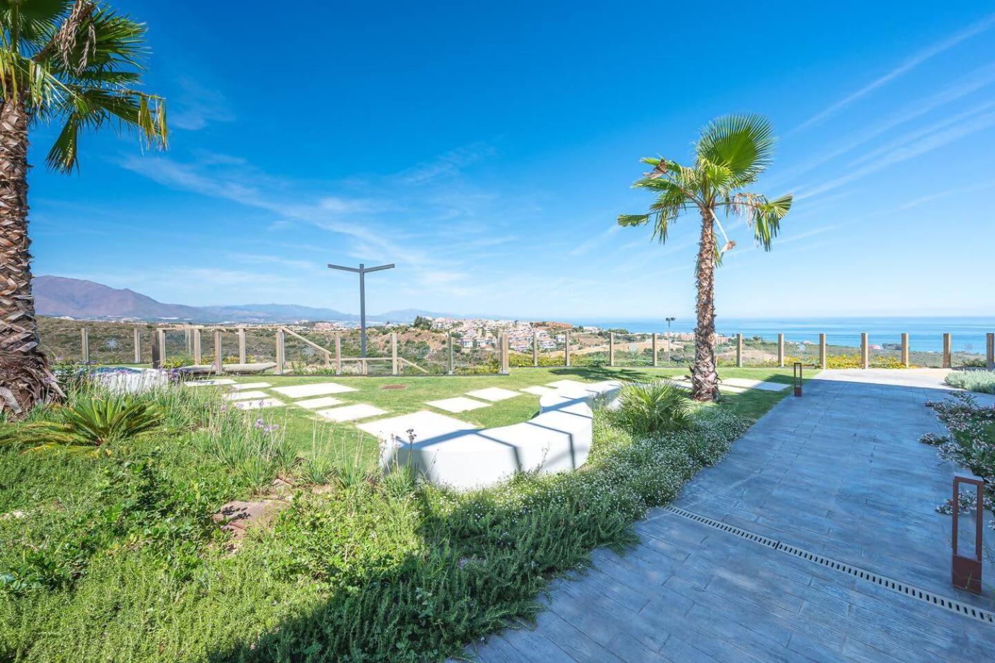 Atico Familiar Vistas Al Mar Διαμέρισμα Manilva Εξωτερικό φωτογραφία